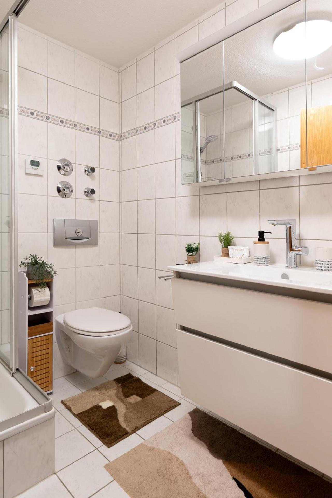 Gemuetliche Ferienwohnung Mit Terrasse Und Bergblick Inzell Eksteriør billede